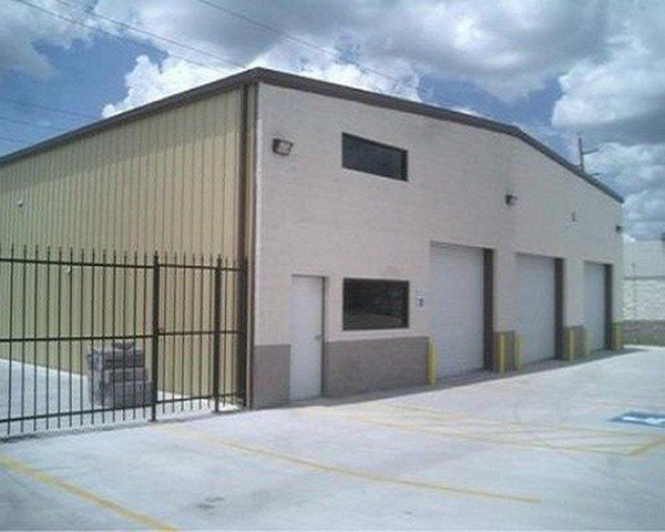 هناجر ومستودعات مدينة الرياض